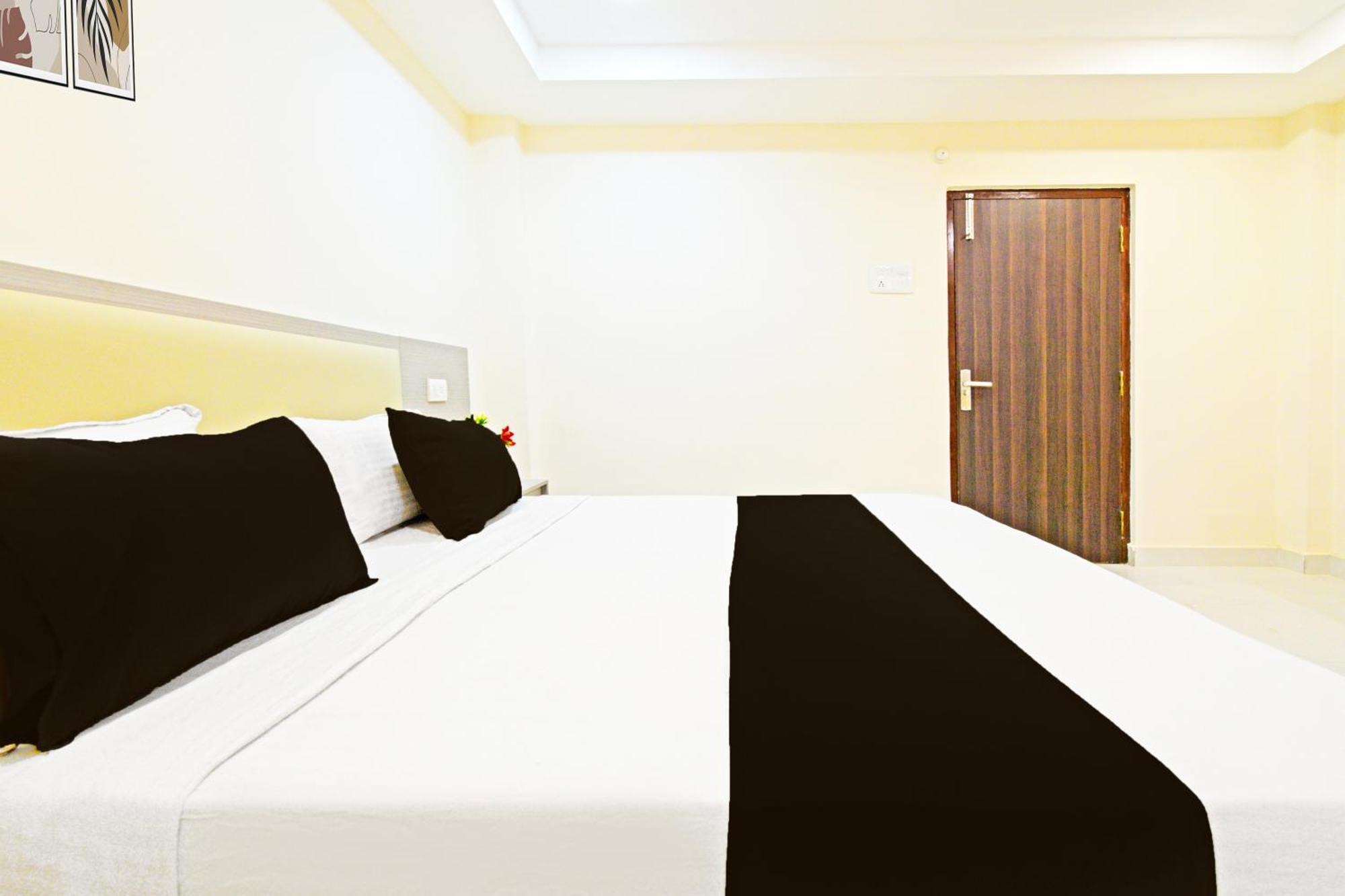 Super Collection O Sanath Nagar Near Railway Station Hotel Hyderabad Bagian luar foto
